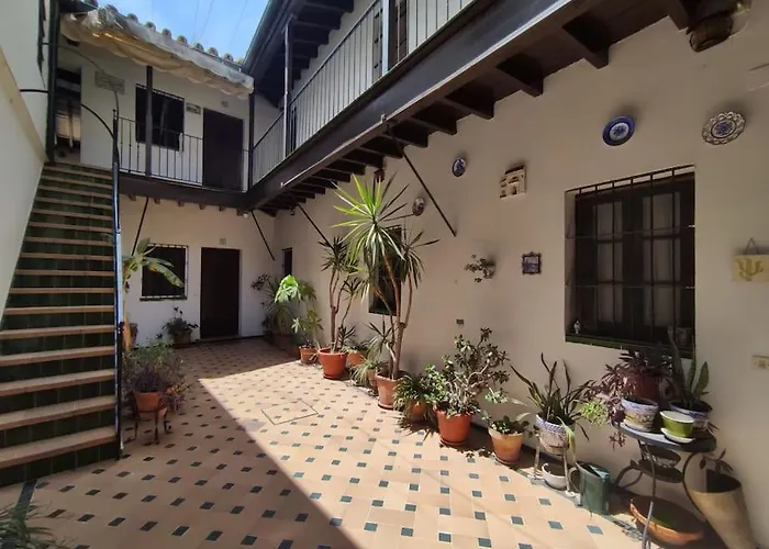 Patios De Triana - El Corral De La O
